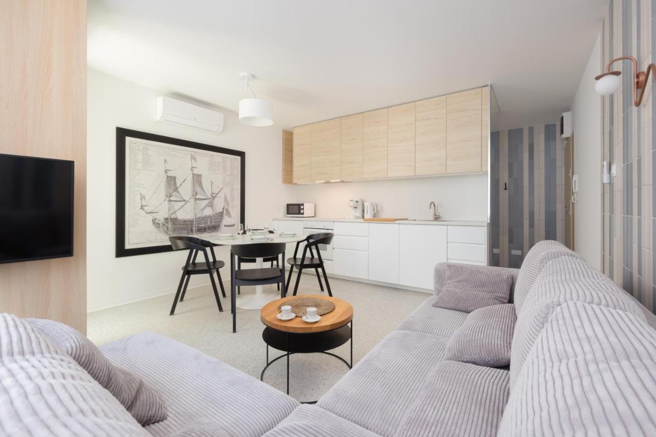 דז'יבנובק Porta Mare Apartamenty Sloneczne Tarasy מראה חיצוני תמונה